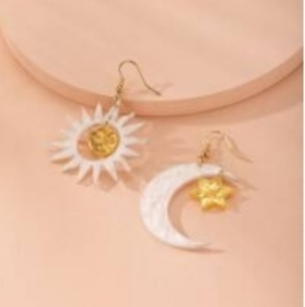 Sun & Moon Earrings